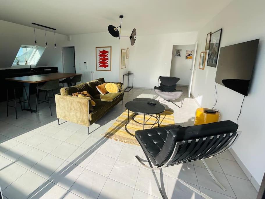 Appartement Lumineux Et Spacieux, Terrasse Et Parking Prive Concarneau Extérieur photo