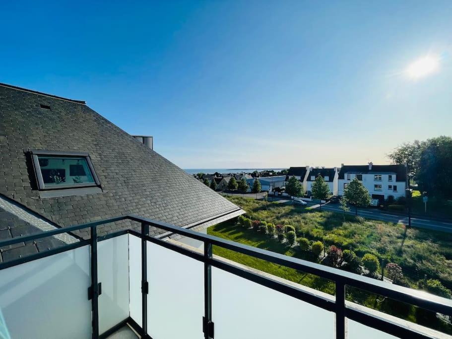 Appartement Lumineux Et Spacieux, Terrasse Et Parking Prive Concarneau Extérieur photo