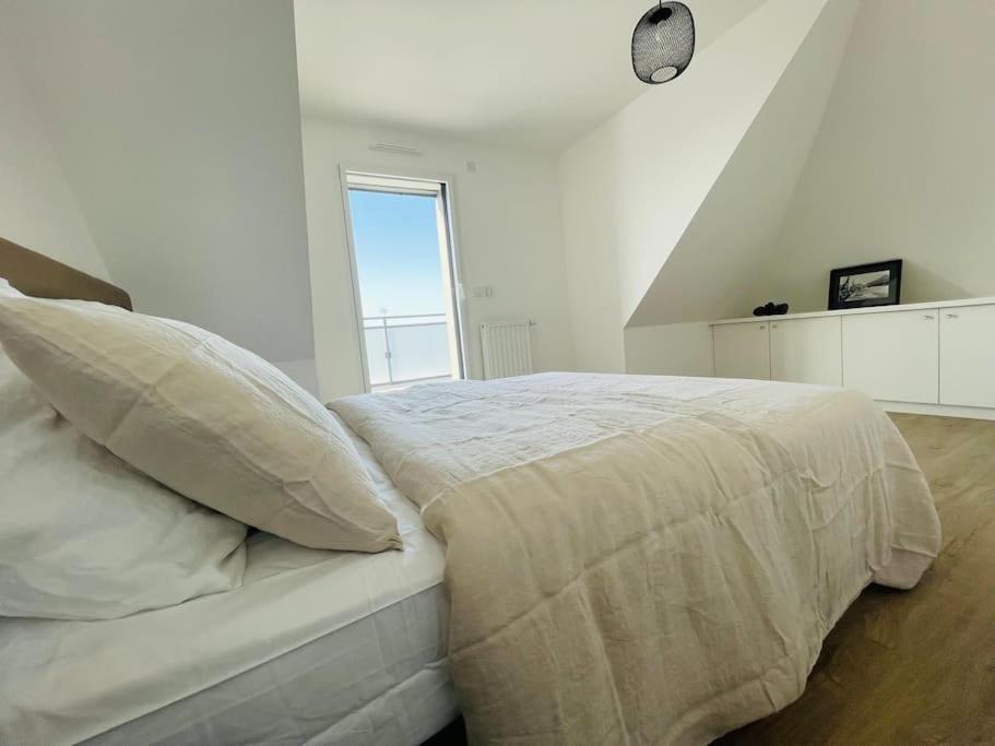 Appartement Lumineux Et Spacieux, Terrasse Et Parking Prive Concarneau Extérieur photo
